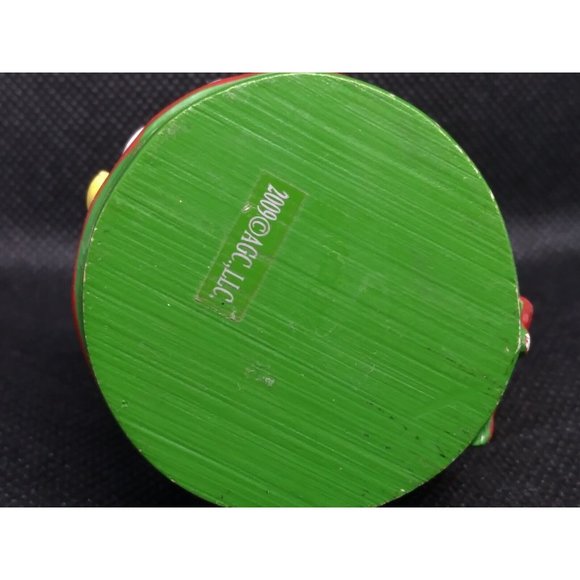 2009 AGC Cute Labrador Puppy In Gift Basket 2.25" Ornament Needs String - Picture 9 of 11